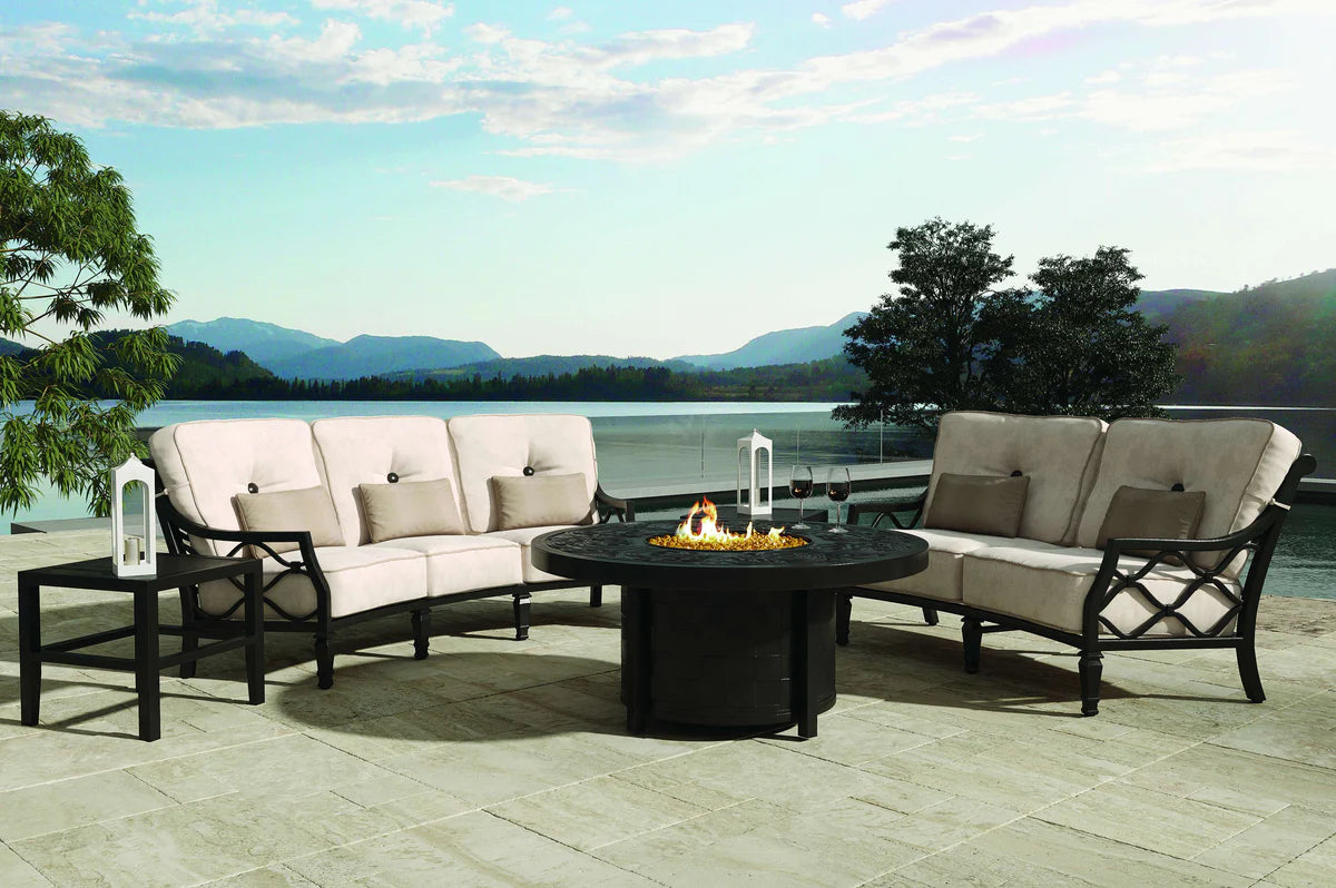 Choosing the Perfect Firepit Table for Your Outdoor Space