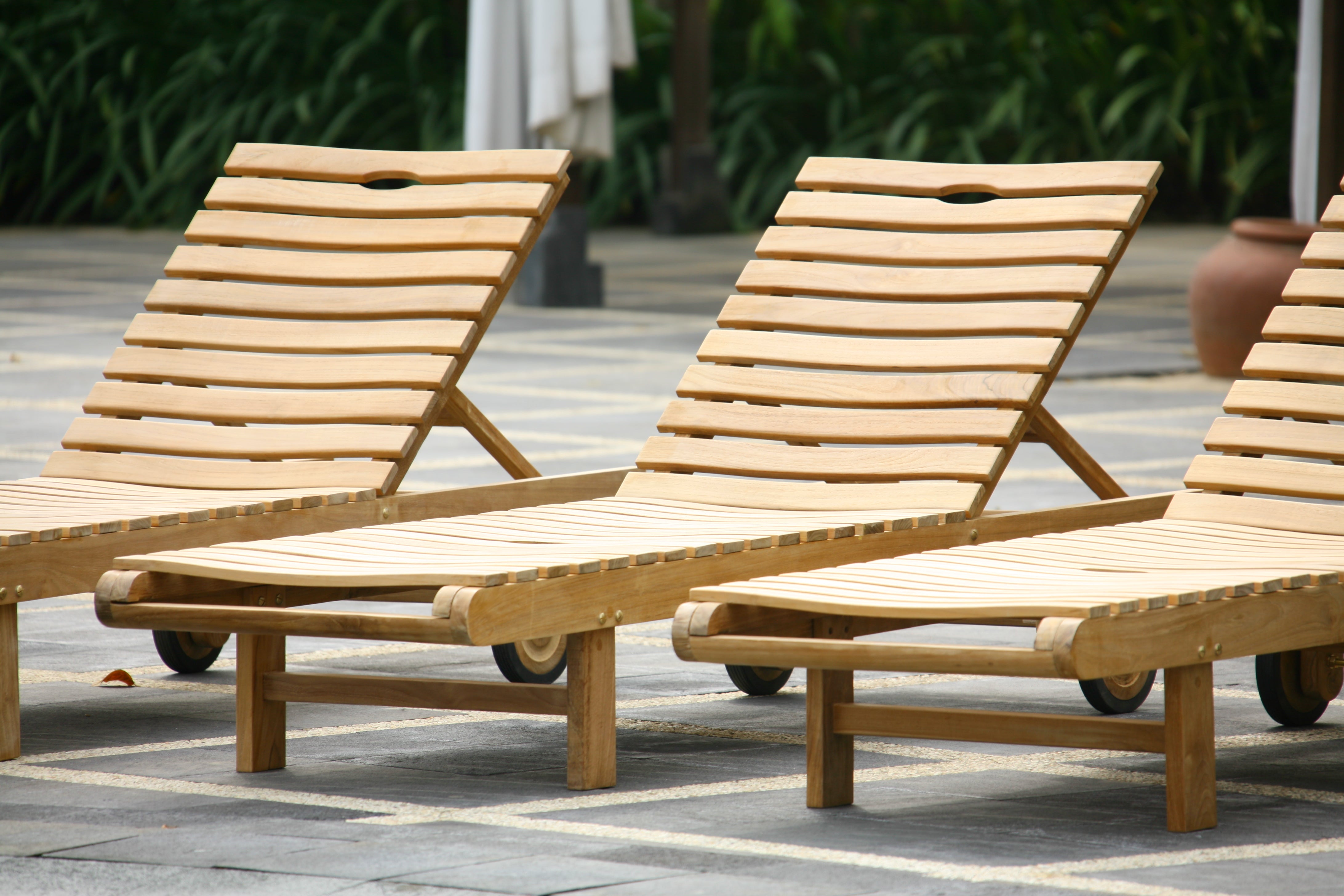 Chaise Loungers