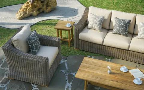 Monaco Wicker Sofa W/Cushion