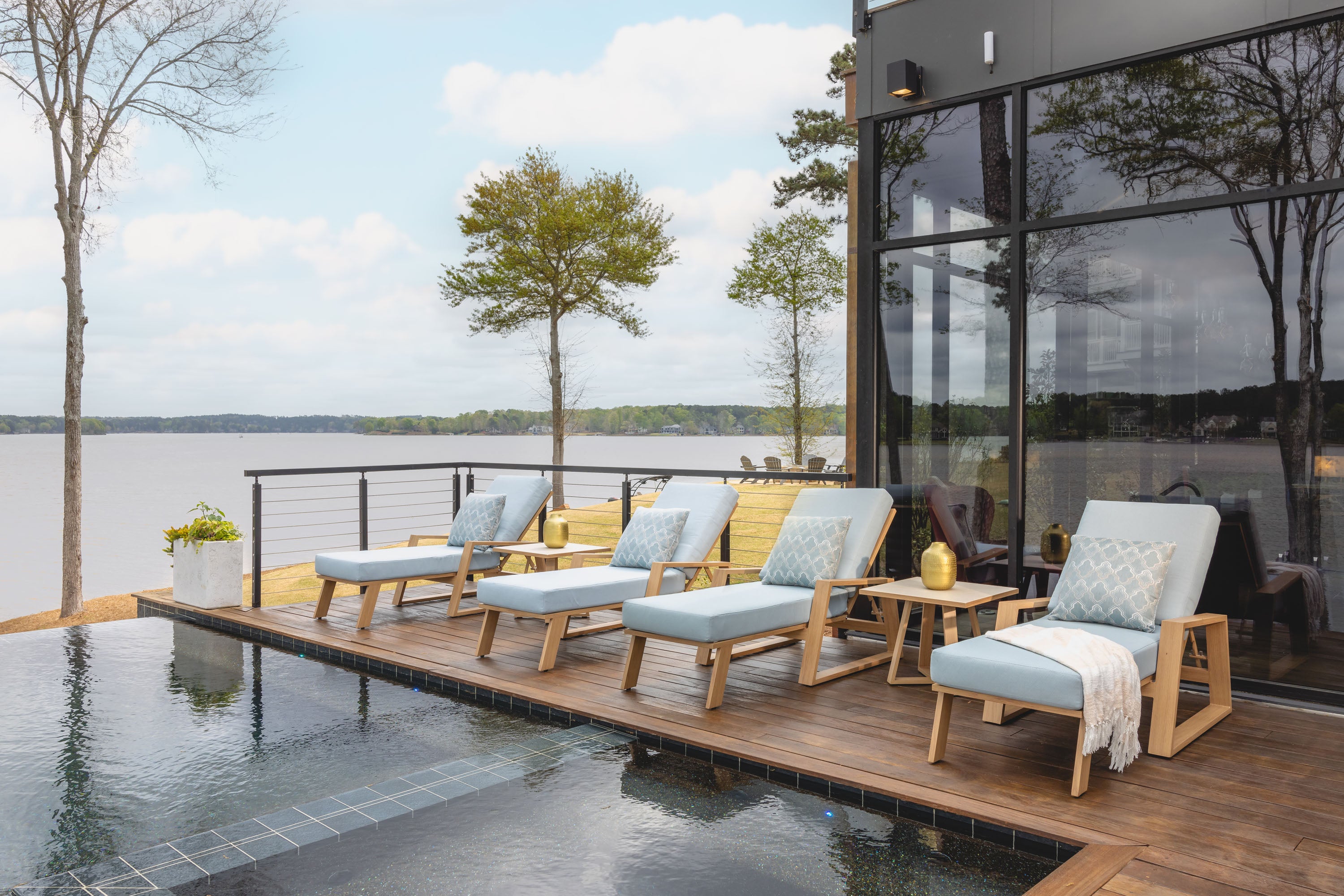 Pursuit Collection by Lloyd Flanders