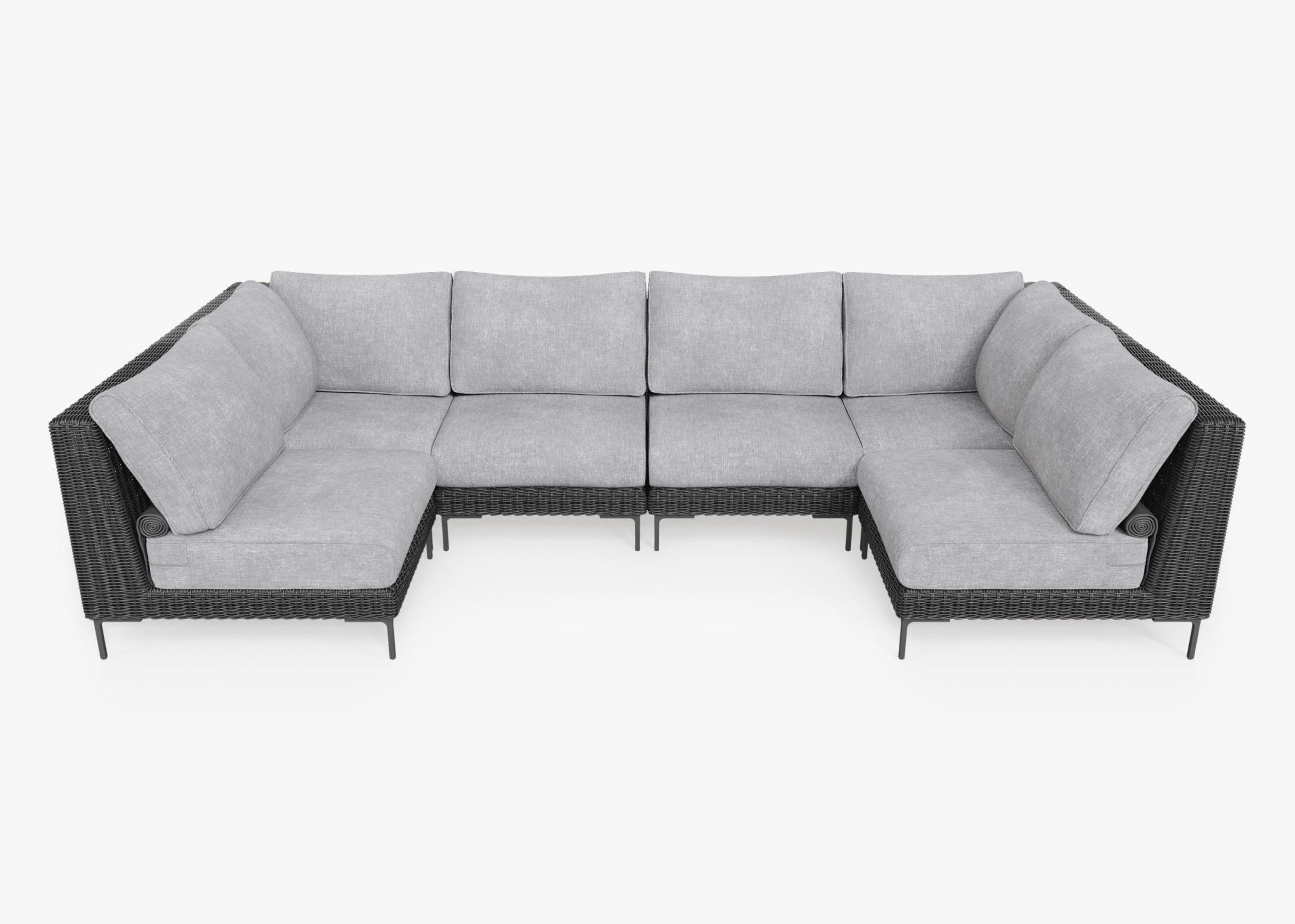 Wicker Outdoor U Sectional - 6 Seat
