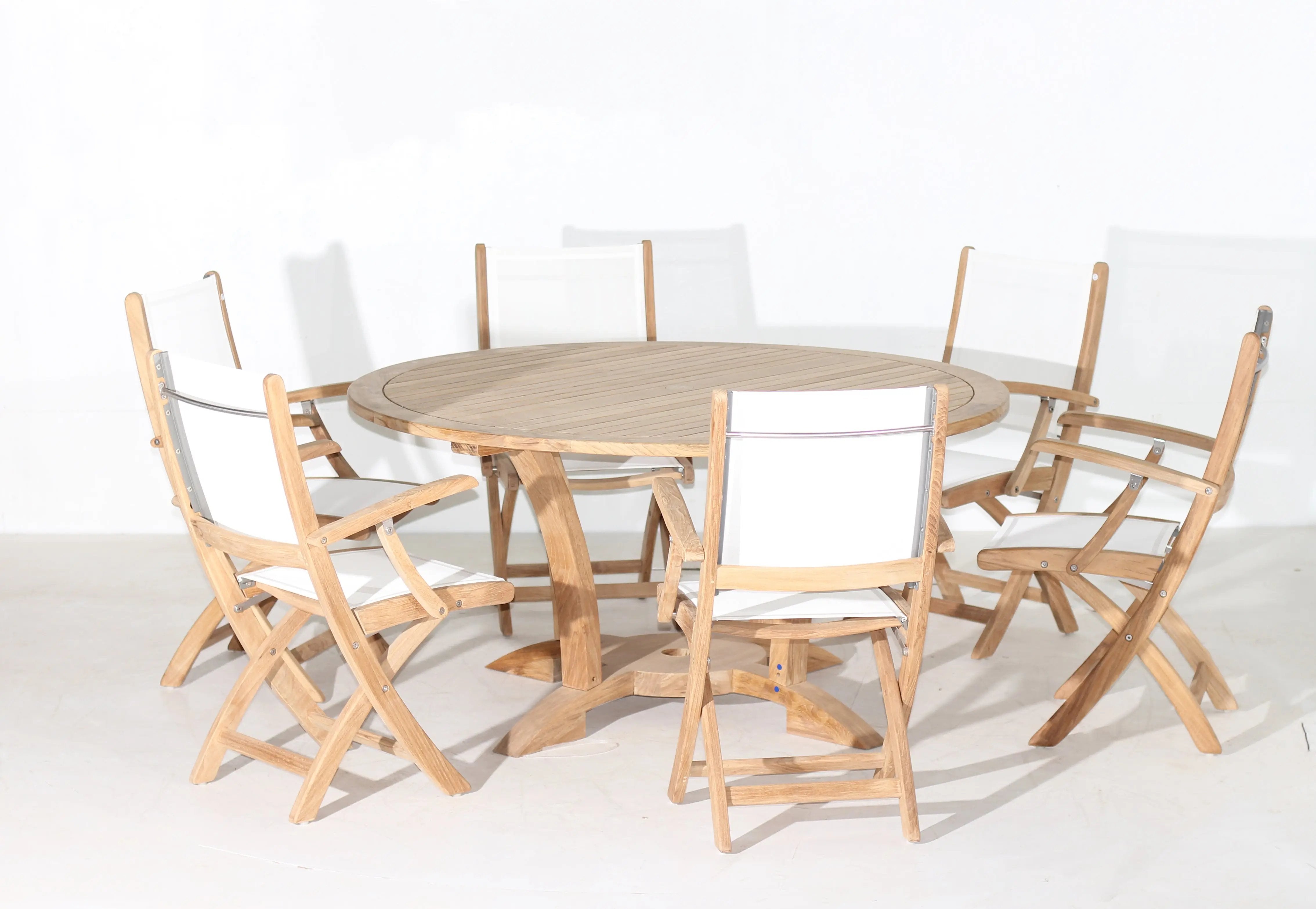 Deluxe Teak Dining Table 70" Round