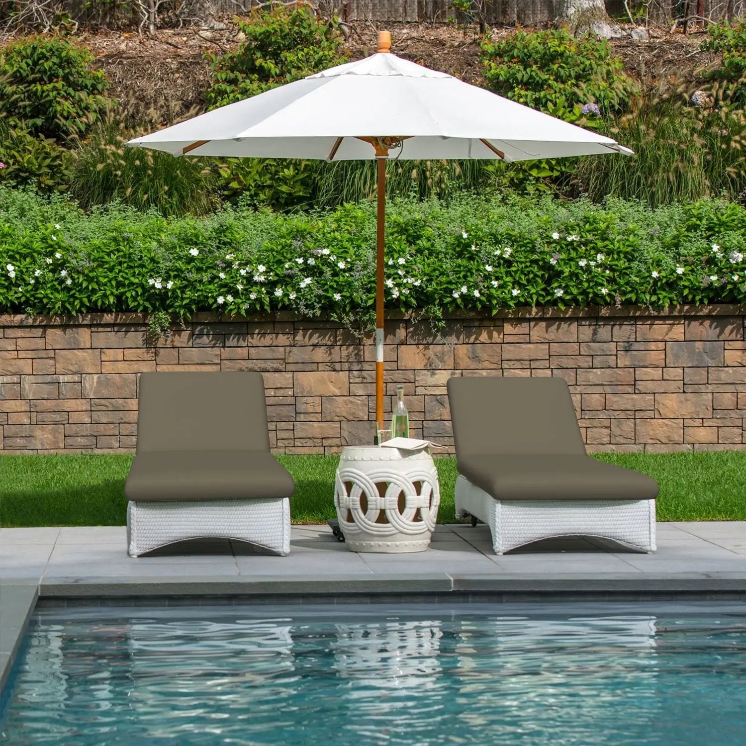 Aura 54" Retreat Earthen