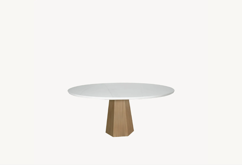 Nicoya 60" Round Dining Table Cover by Castelle