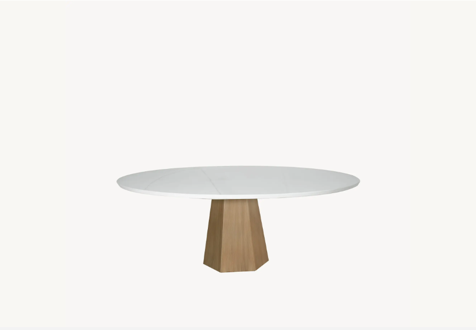 Nicoya 72" Round Dining Table Cover by Castelle