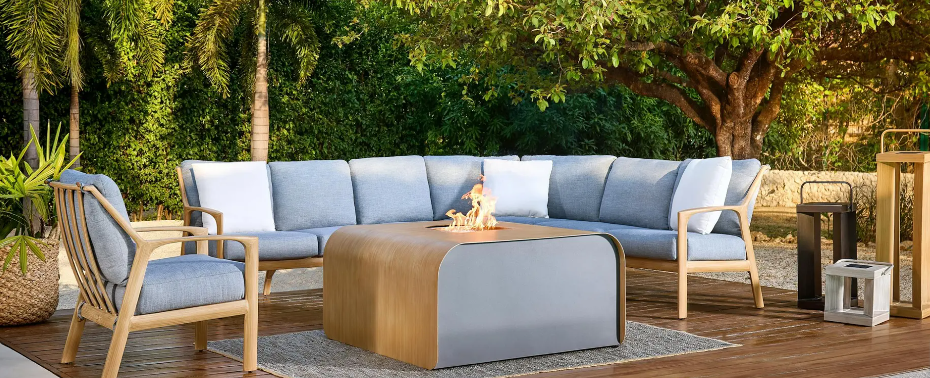 Berkeley Sling Lounge Swivel Rocker by Castelle