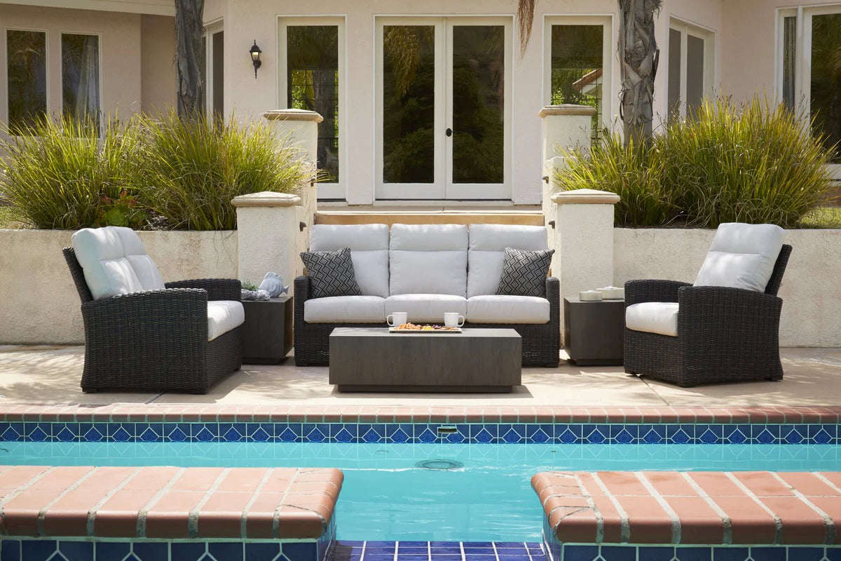 Patio Renaissance Furniture