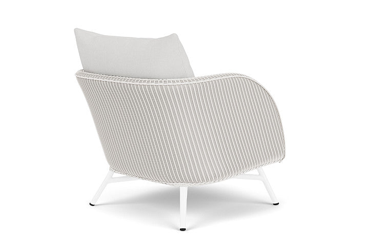 Essence Lounge Chair By Lloyd Flanders