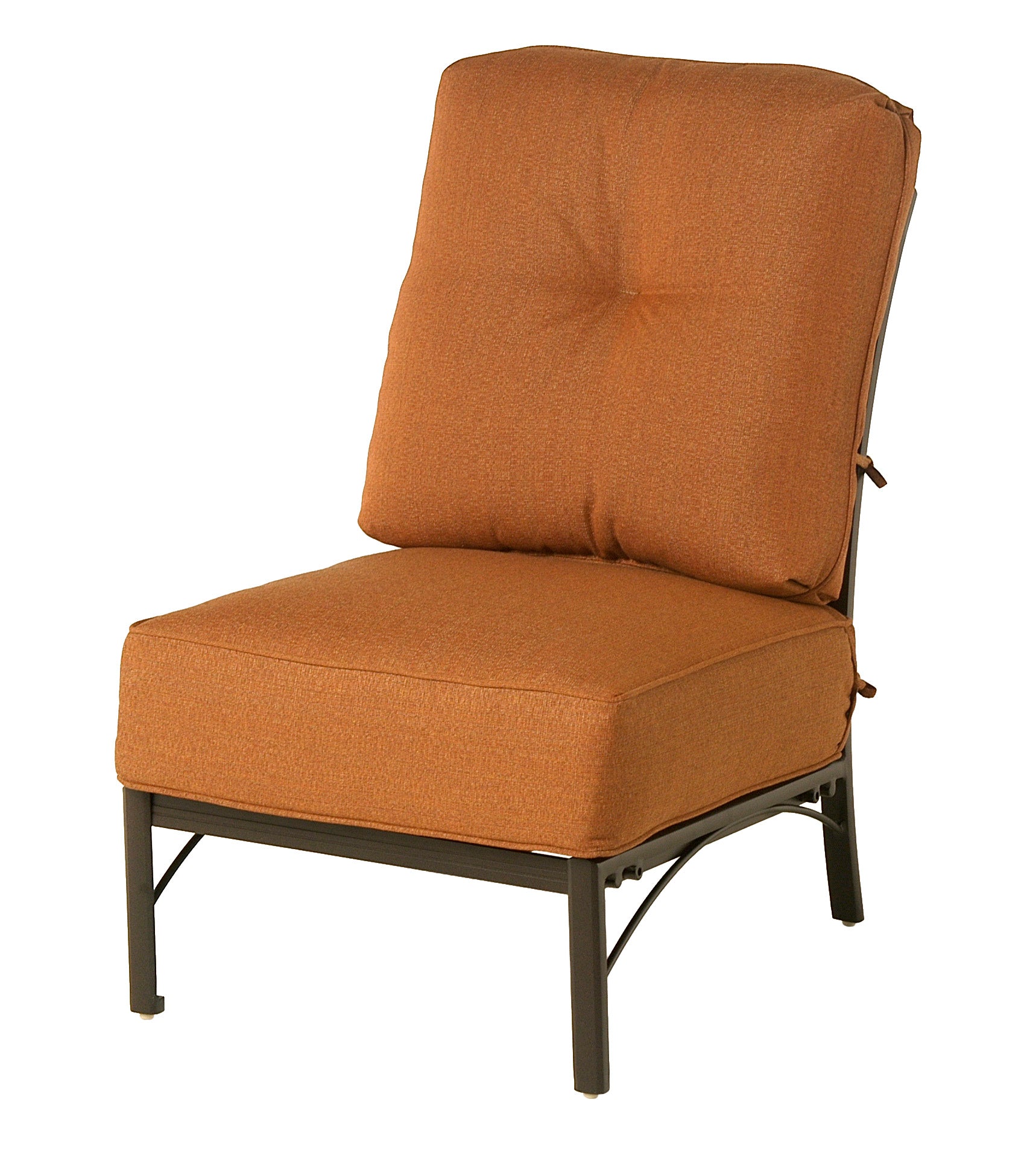 Stratford Estate Club Middle Chair with cushion