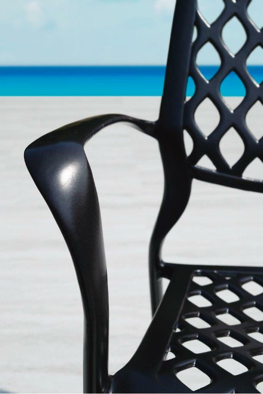 Amari Dining Table Set by Hanamint