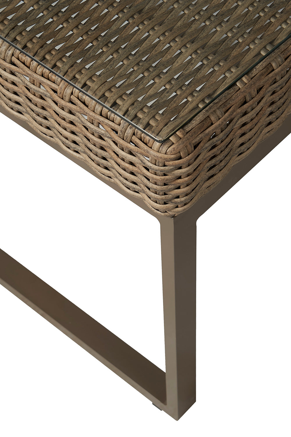 Milan Table close up details