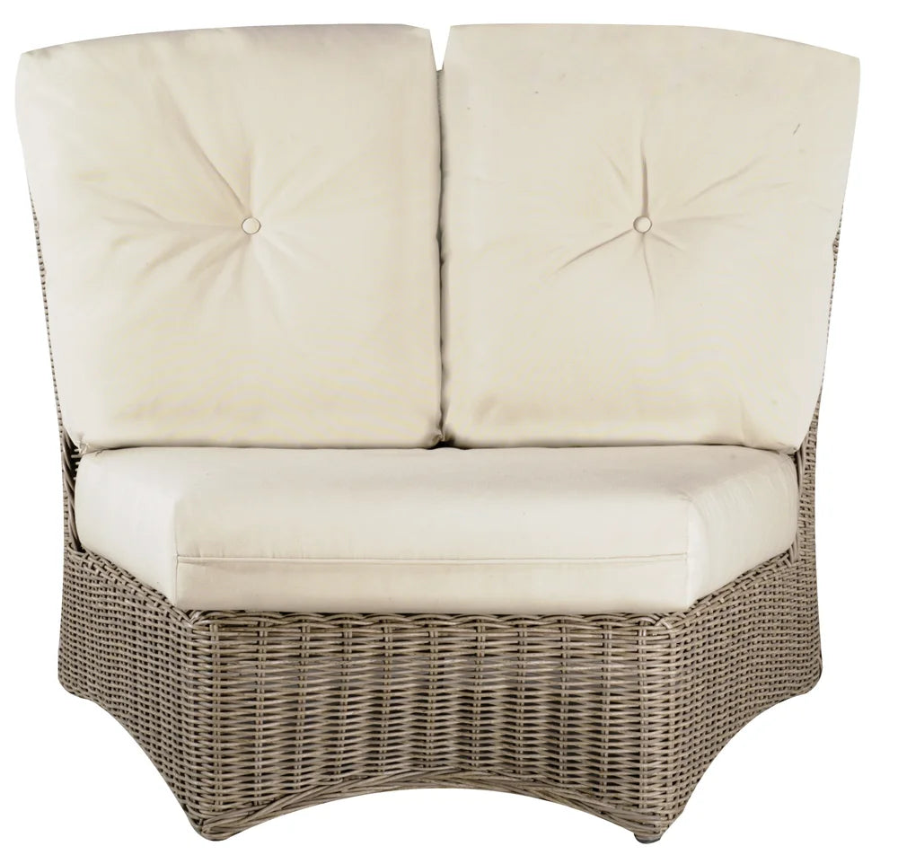 West Hampton 45 Degree Corner by Patio Renaissance