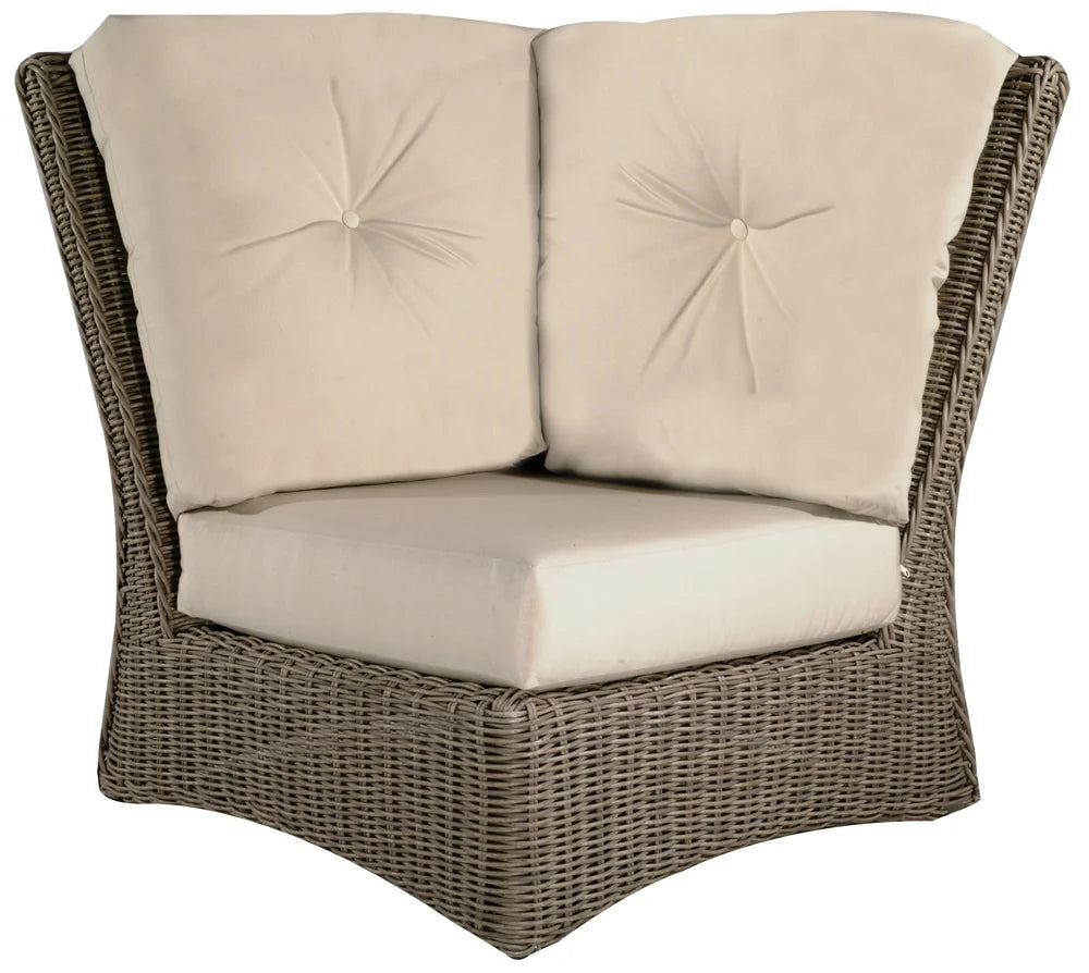 West Hampton 90 Degree Corner by Patio Renaissance