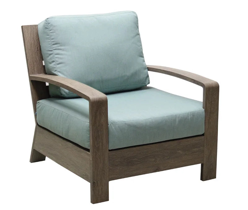 Seattle Lounge Chair by Patio Renaissance