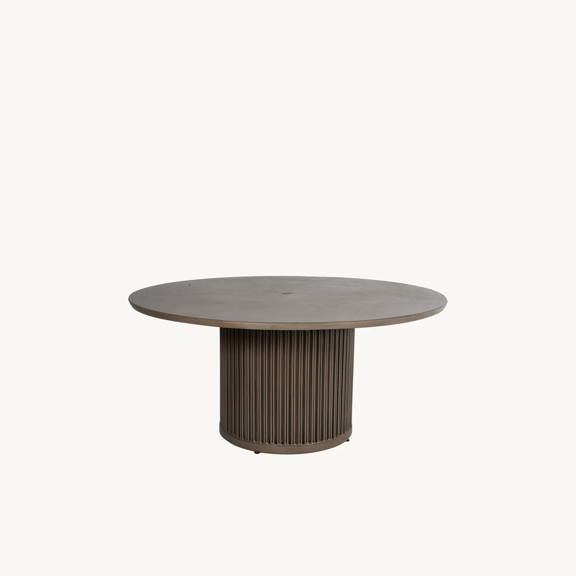 Samara 50" Round Dining Table By Castelle