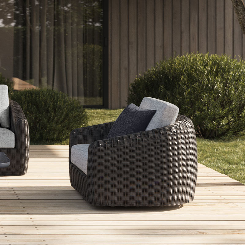 Boulevard Club Chair by Ebel