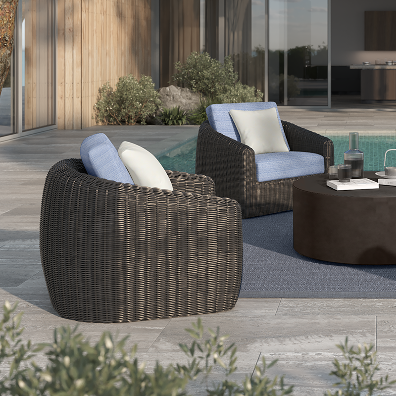 Boulevard Club Chair by Ebel