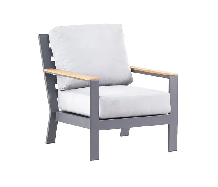 Coronado Lounge Chair by Patio Renaissance
