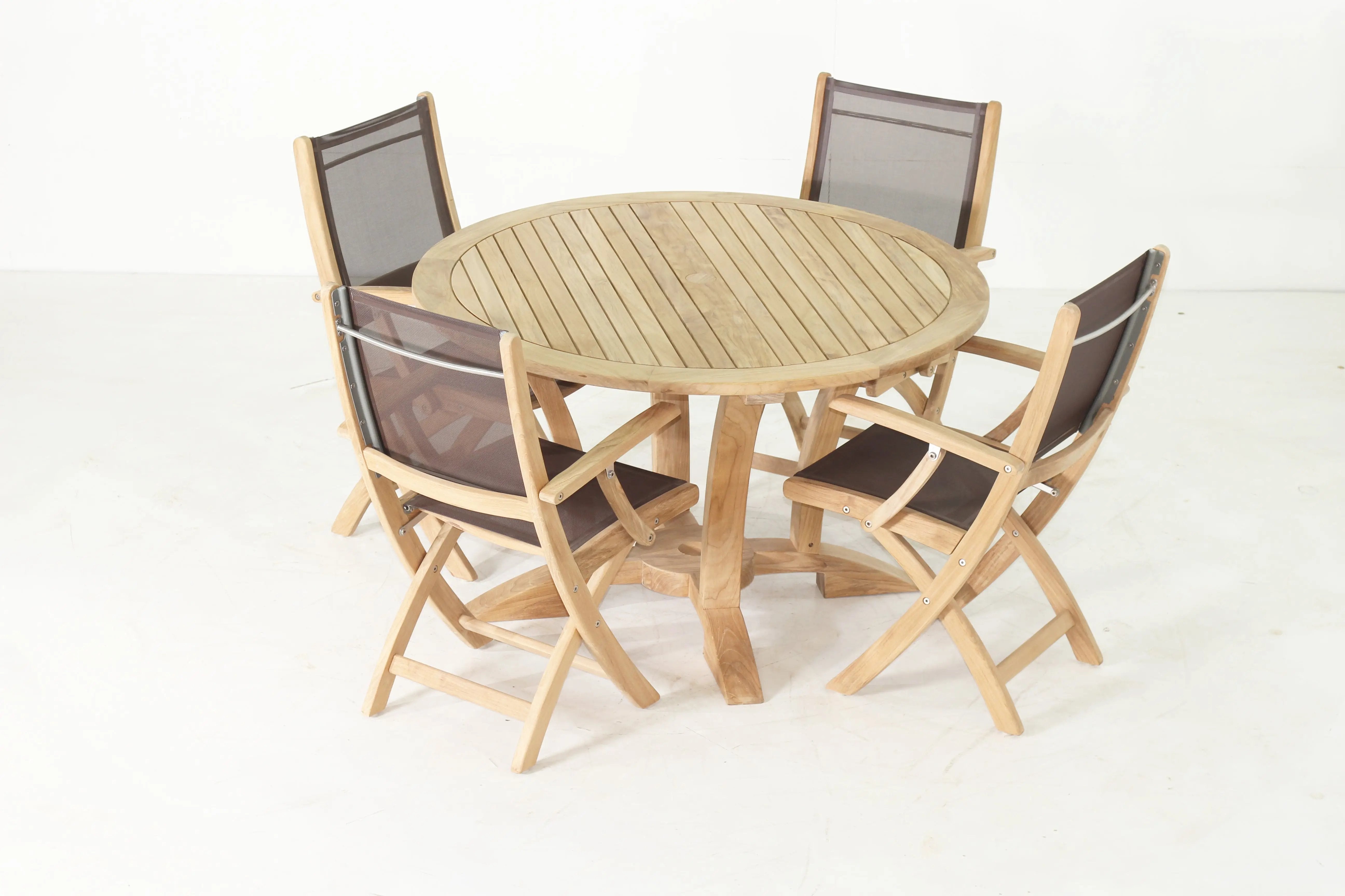 Deluxe Teak Dining Table 48" Round