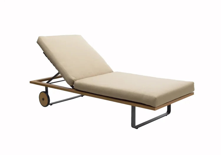 Beachwood Single Adjustable Chaise by Patio Renaissance