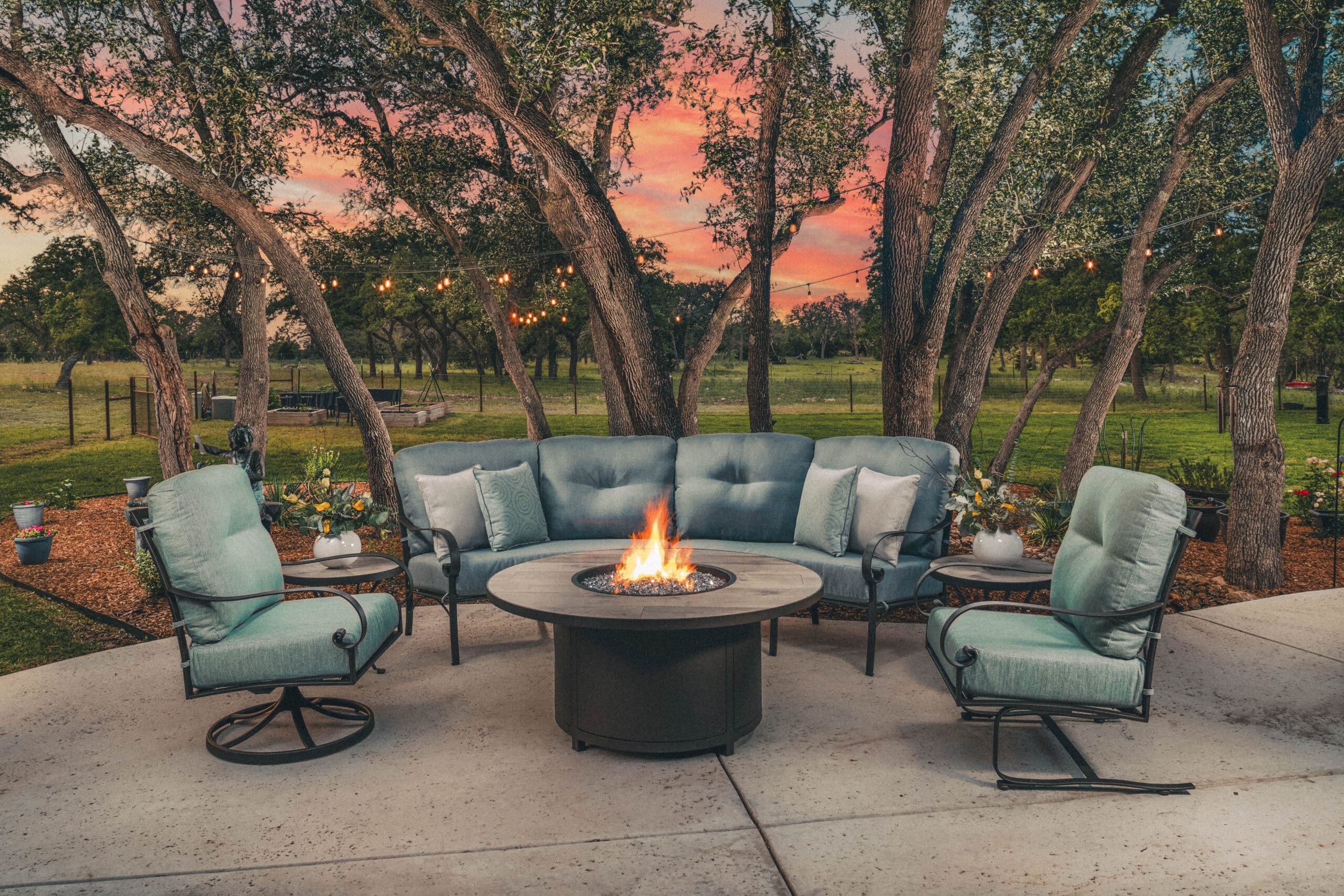 OW Lee Pasadera Lounge Chair - Thumbnail 4