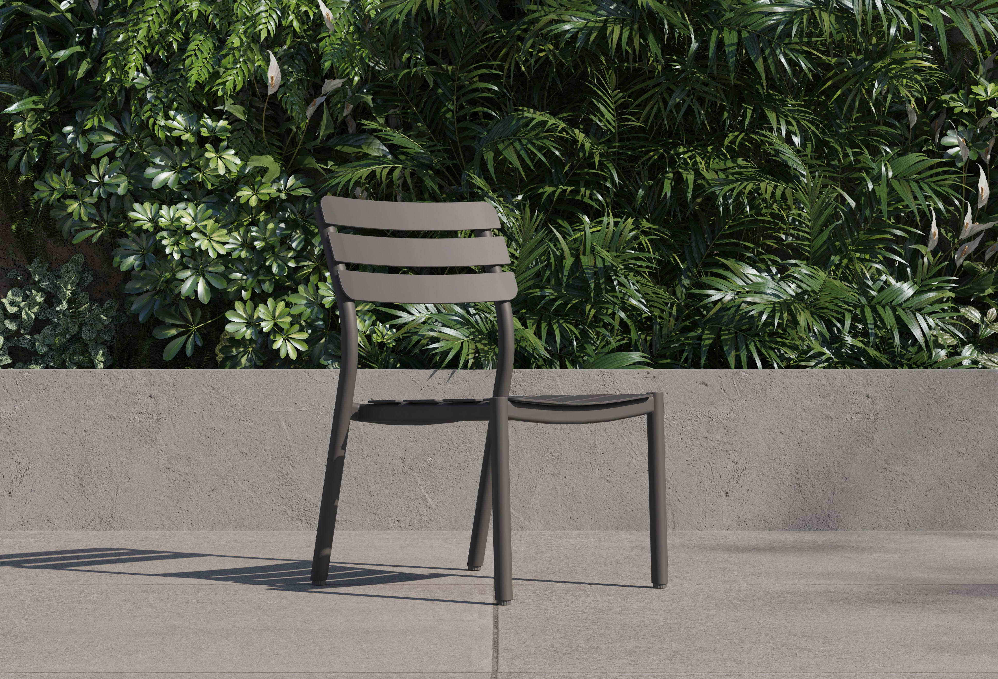 595 Dining ArmlessChair sideview
