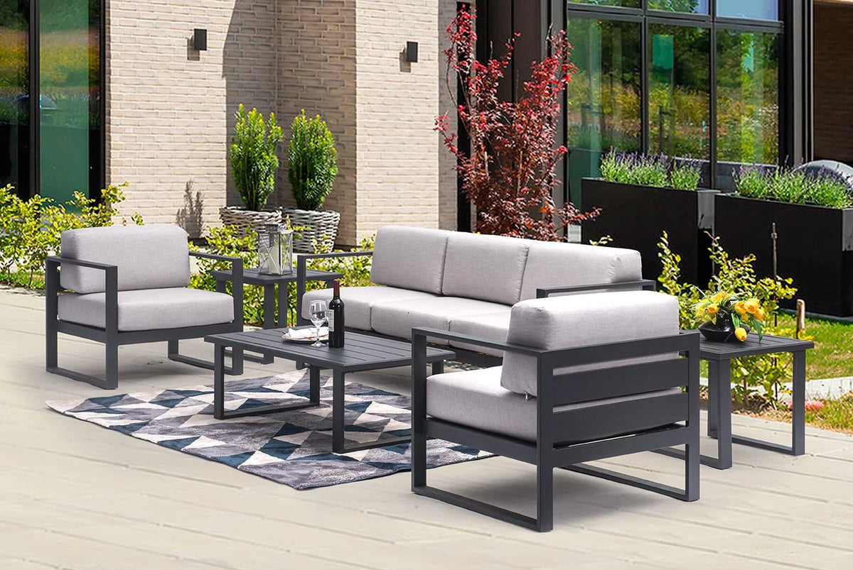 Philipsburg Coffee Table by Patio Renaissance