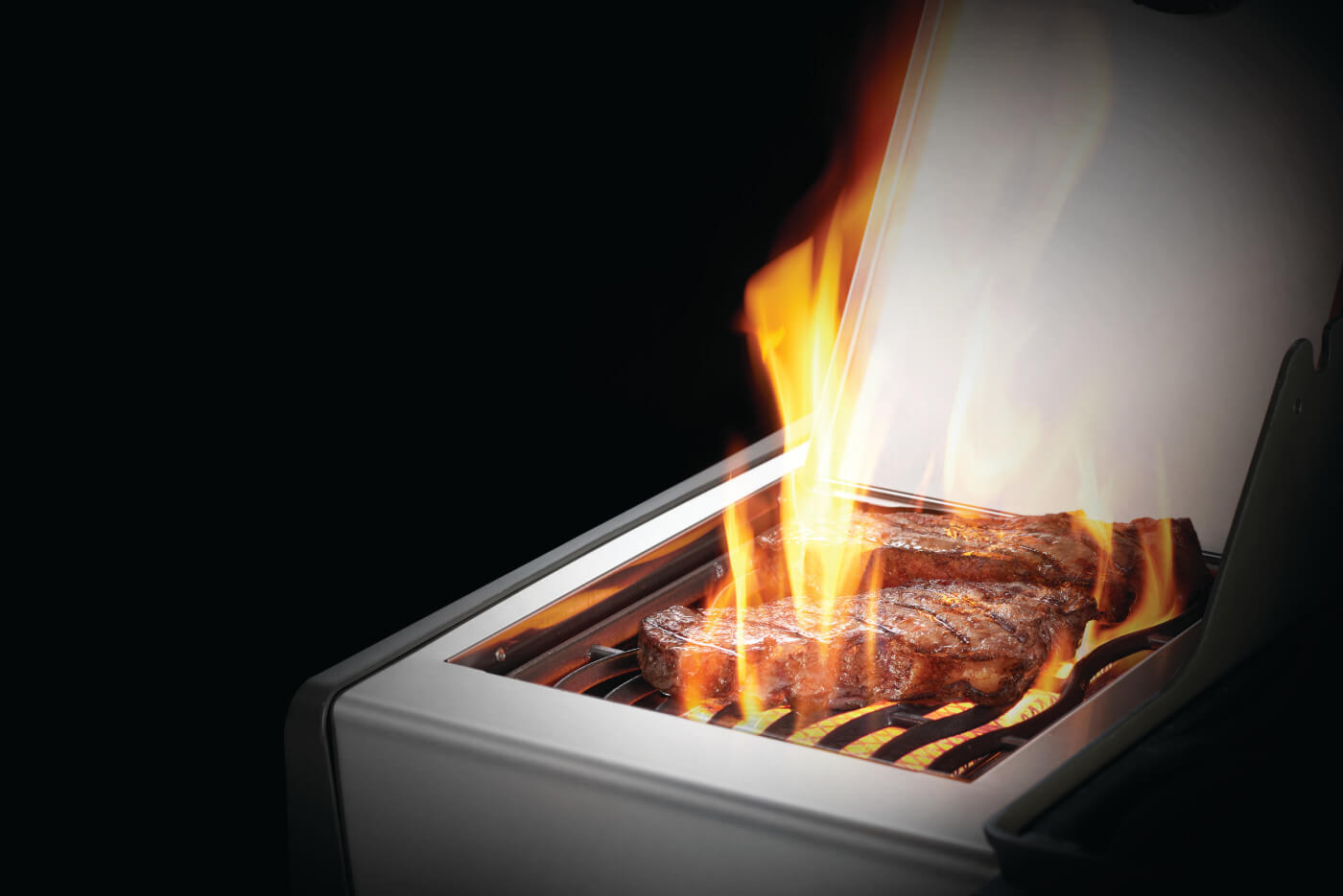 Shop Rogue® XT 425 Black SIB with Infrared Side Burner By Napoleon