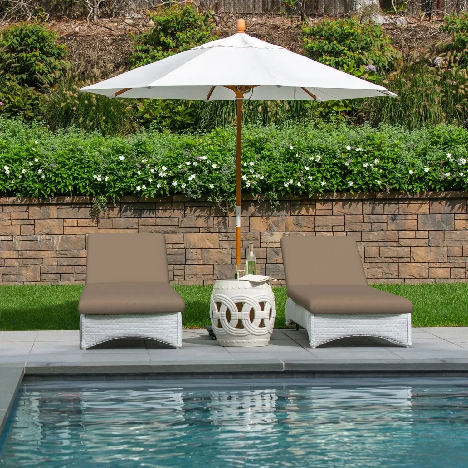 Aura 54" Retreat Reed