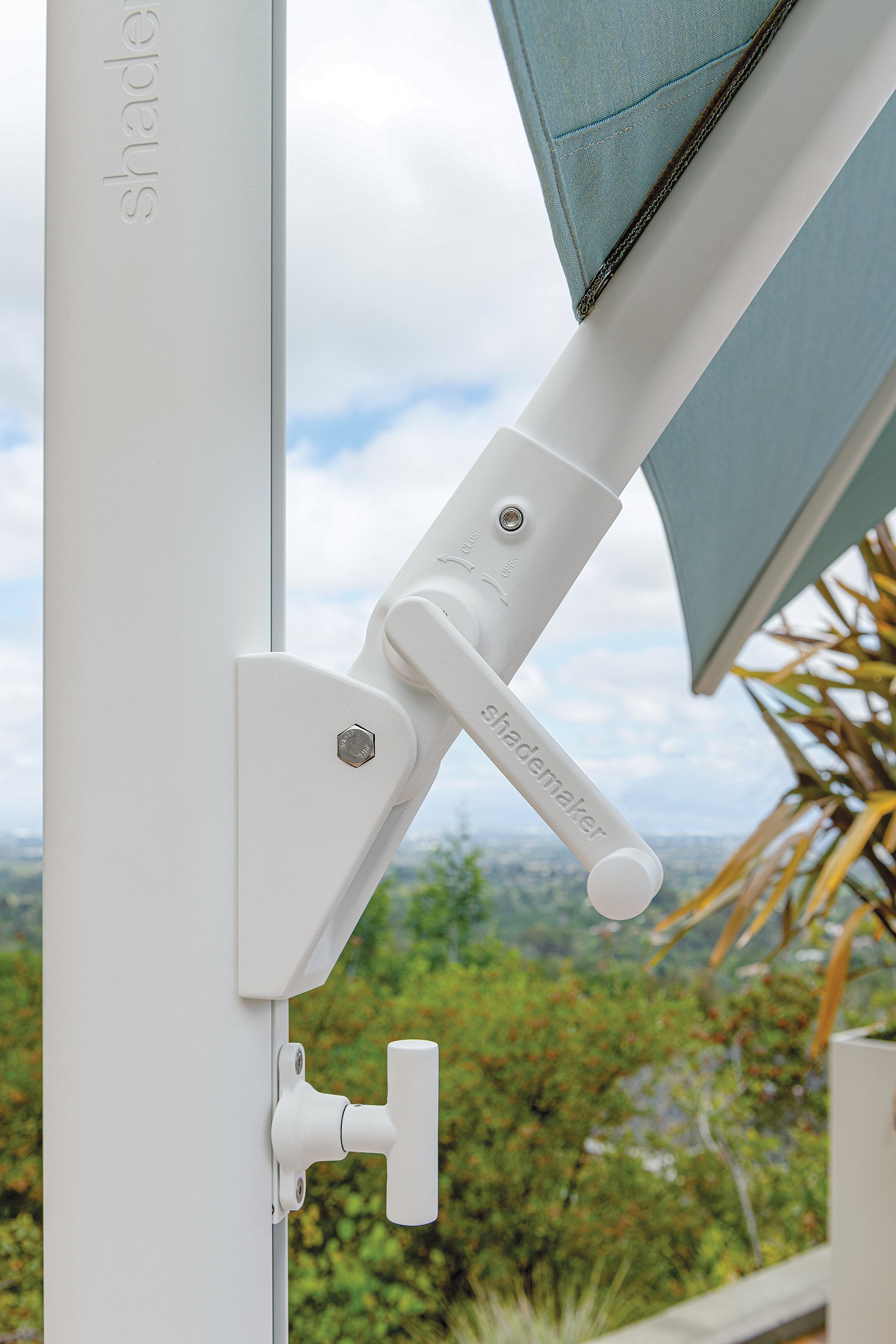 11.5 ft Square Polaris Cantilever