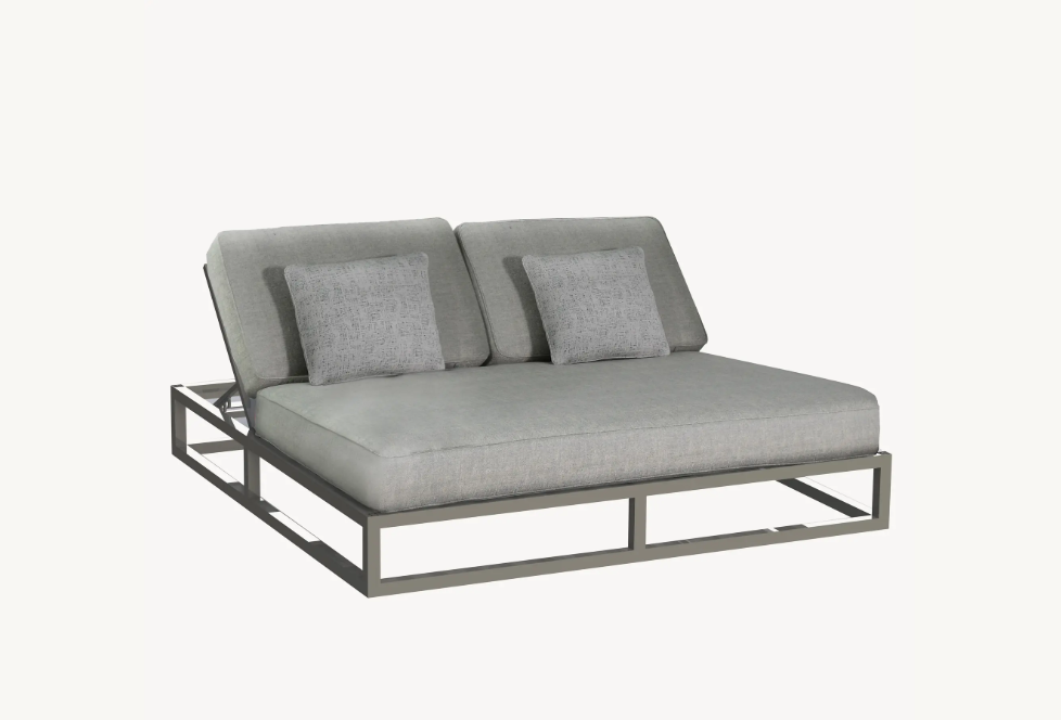 Park Place Sunbed by Castelle