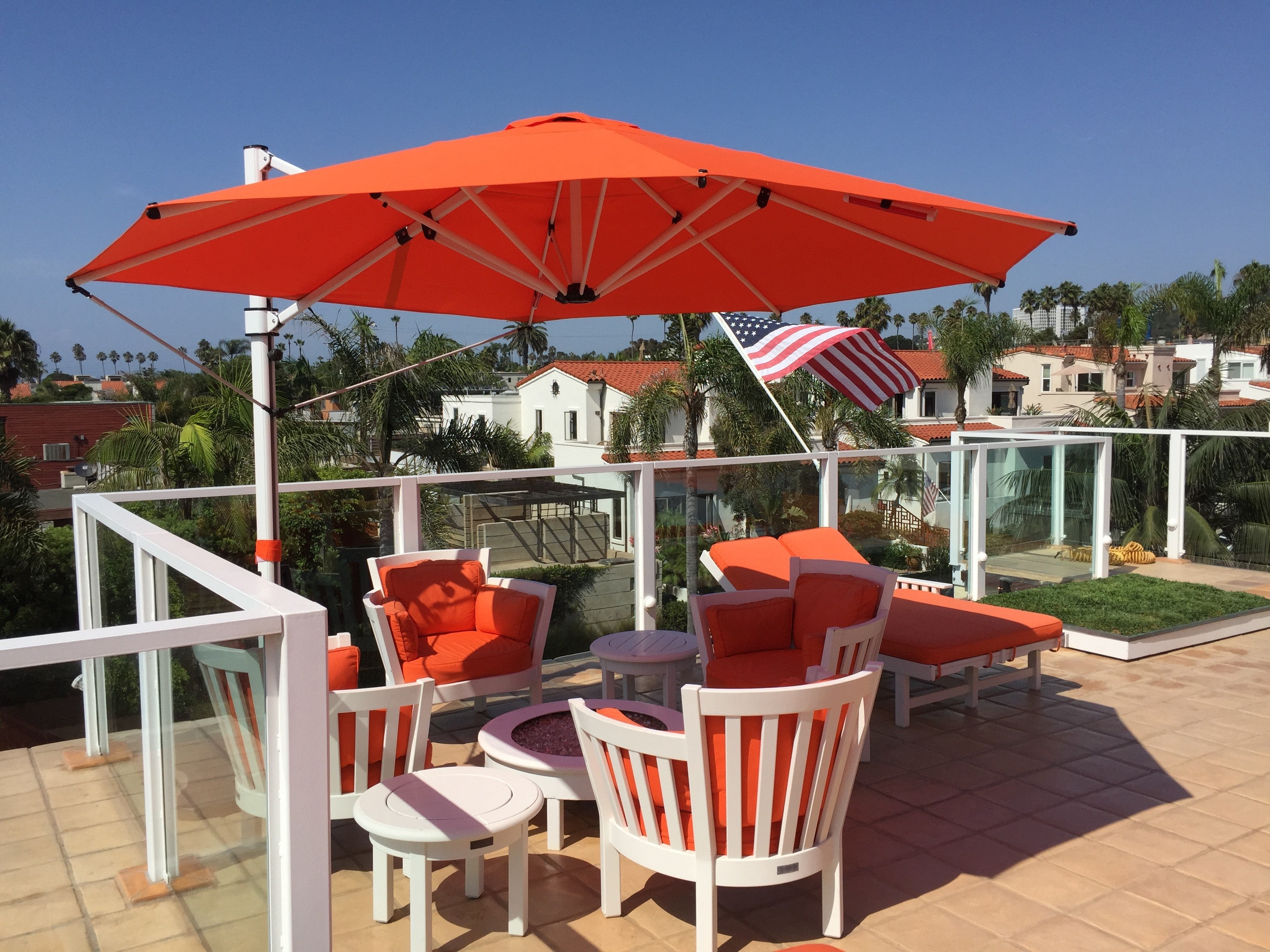 13F Octagonal Aurora Premium Aluminum Cantilever Umbrella by Frankford