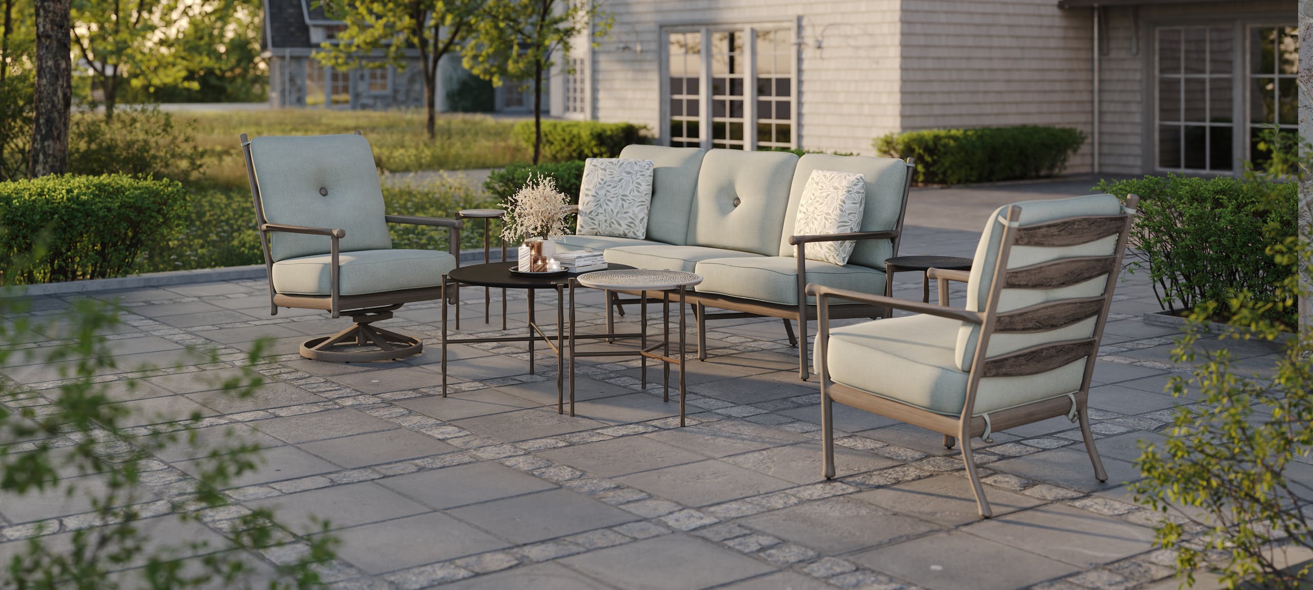 Lodge Deep Seating Set By Castelle