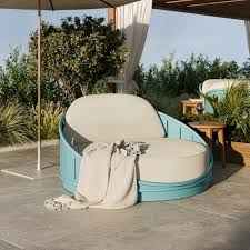 Balboa Cushion Swivel Daybed by Tropitone