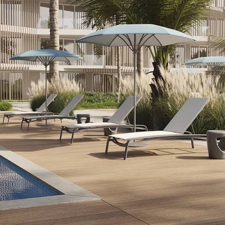 Laguna Beach Relaxed Sling Chaise Lounge by Tropitone